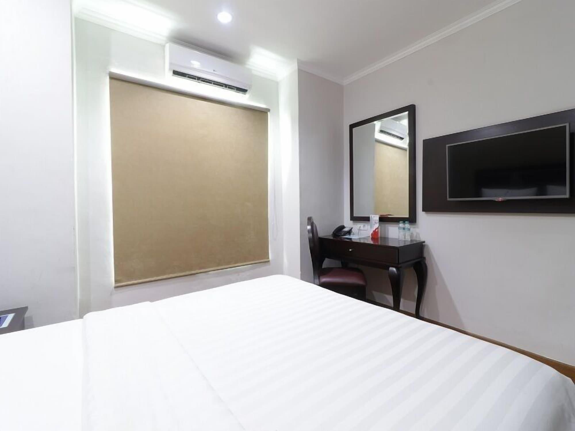 P Hotel Jakarta Exterior photo